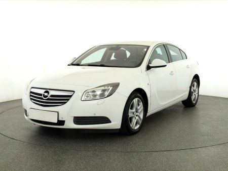 Opel Insignia, 2010 - pohled č. 3