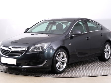 Opel Insignia, 2016 - pohled č. 3