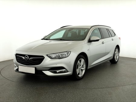 Opel Insignia, 2017 - pohled č. 3