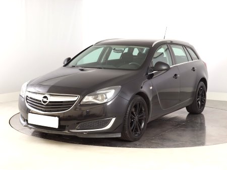 Opel Insignia, 2015 - pohled č. 3