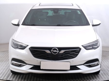 Opel Insignia, 2018 - pohled č. 2