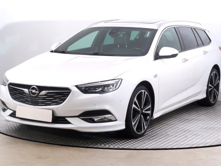 Opel Insignia, 2018 - pohled č. 3