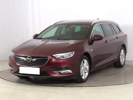 Opel Insignia, 2018 - pohled č. 3
