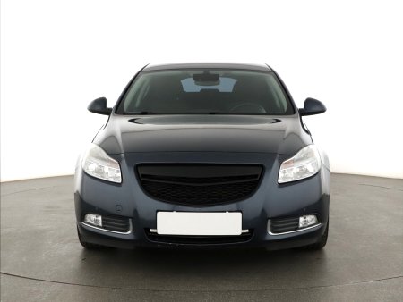 Opel Insignia, 2011 - pohled č. 2