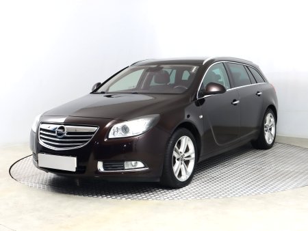 Opel Insignia, 2012 - pohled č. 3