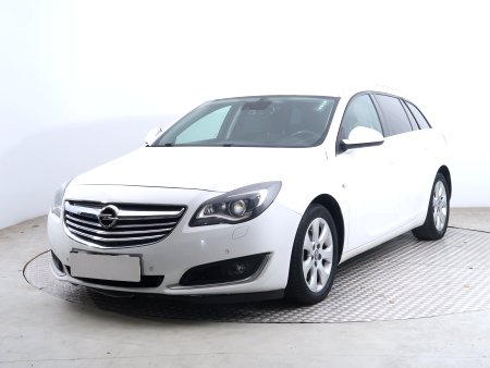 Opel Insignia, 2013 - pohled č. 3