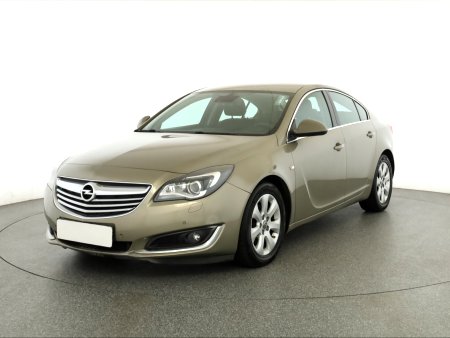 Opel Insignia, 2014 - pohled č. 3