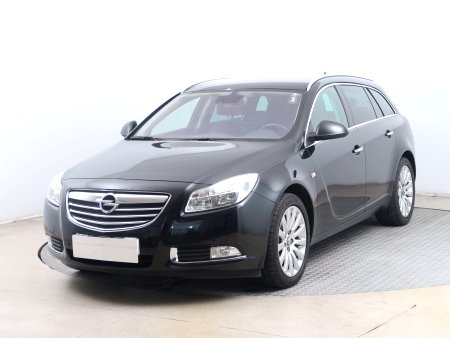 Opel Insignia, 2010 - pohled č. 3