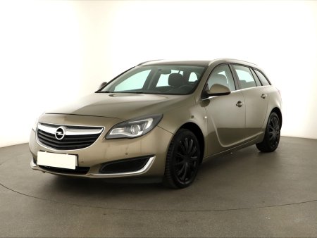 Opel Insignia, 2016 - pohled č. 3