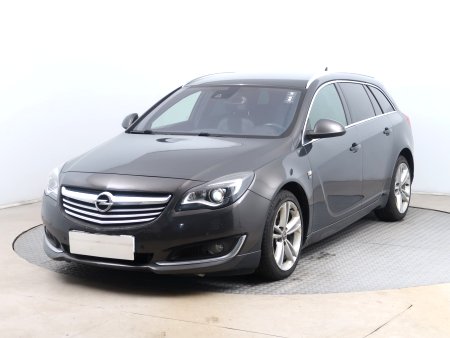 Opel Insignia, 2014 - pohled č. 3