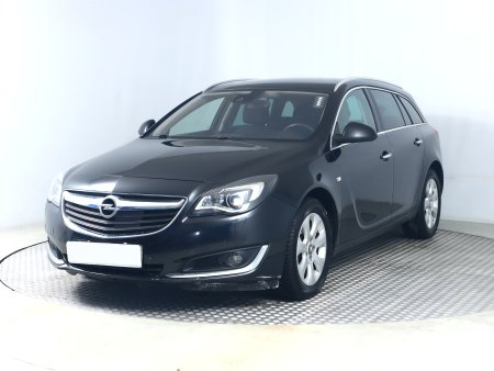 Opel Insignia, 2015 - pohled č. 3