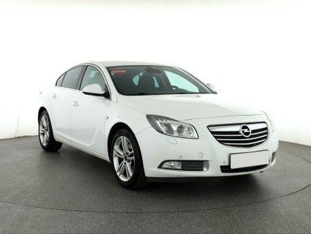 Opel Insignia, 2011