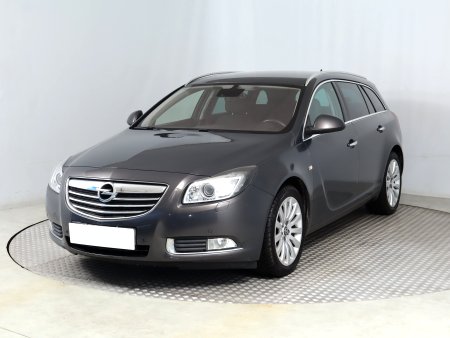 Opel Insignia, 2013 - pohled č. 3