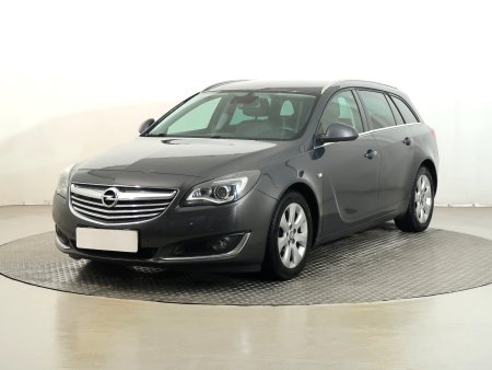 Opel Insignia, 2014 - pohled č. 3