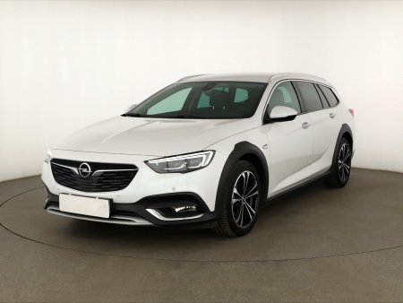 Opel Insignia, 2018 - pohled č. 3