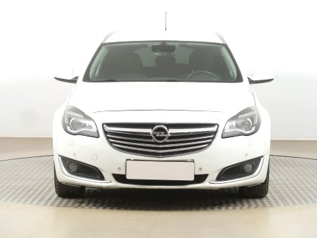 Opel Insignia, 2014 - pohled č. 2