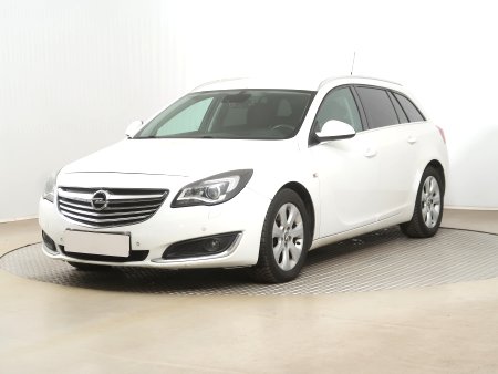 Opel Insignia, 2014 - pohled č. 3
