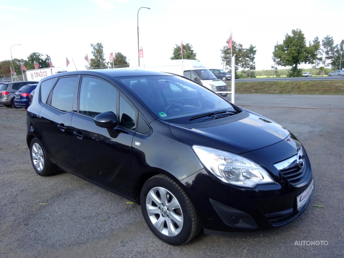 Opel Meriva, 2011 - celkový pohled