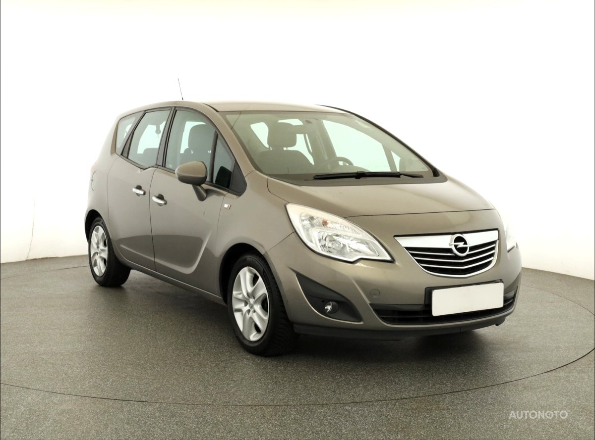 Opel Meriva, 2011 - celkový pohled