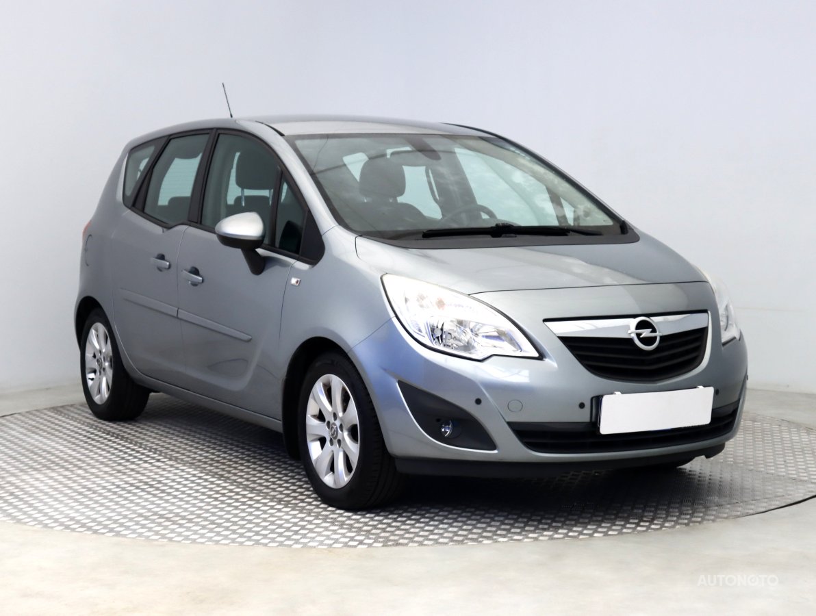 Opel Meriva, 2011 - celkový pohled