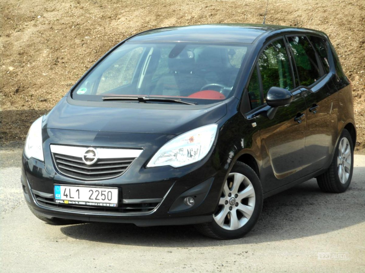 Opel Meriva, 2011 - celkový pohled