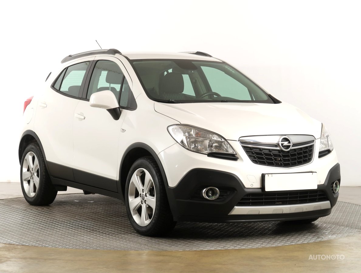 Opel Mokka, 2012 - celkový pohled