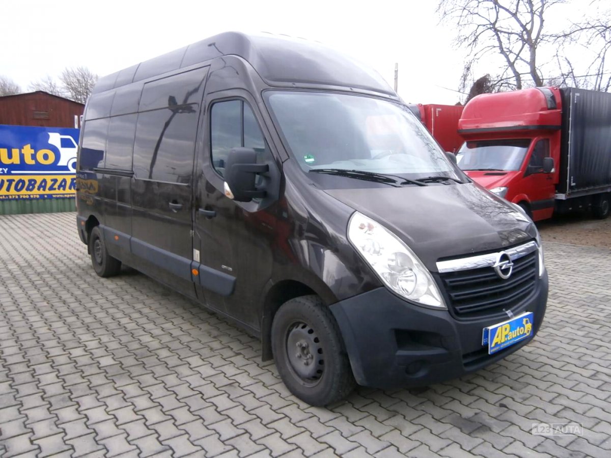 Opel Movano, 2011 - celkový pohled