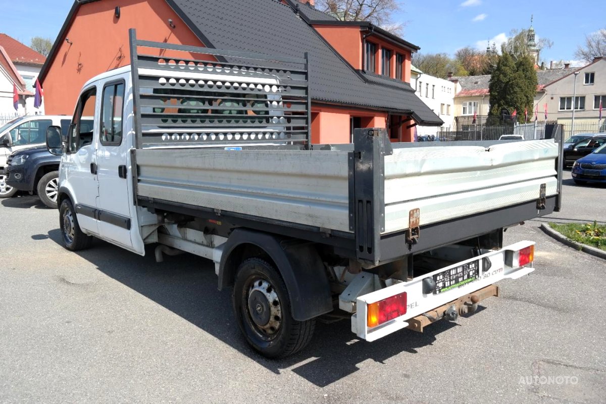 Opel Movano, 2006 - pohled č. 8