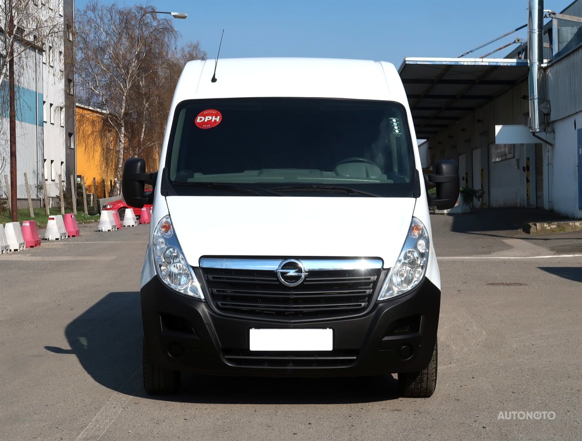 Opel Movano, 2018 - pohled č. 2