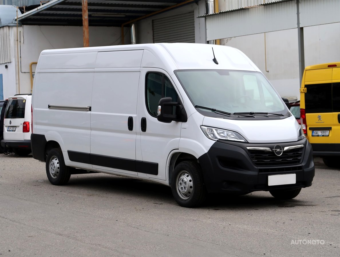 Opel Movano, 2022 - celkový pohled
