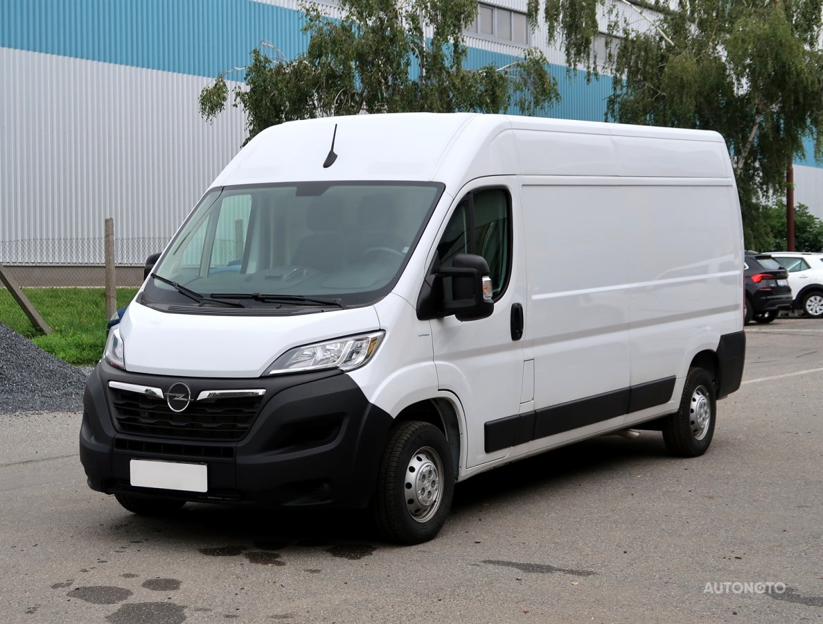 Opel Movano, 2022 - pohled č. 3