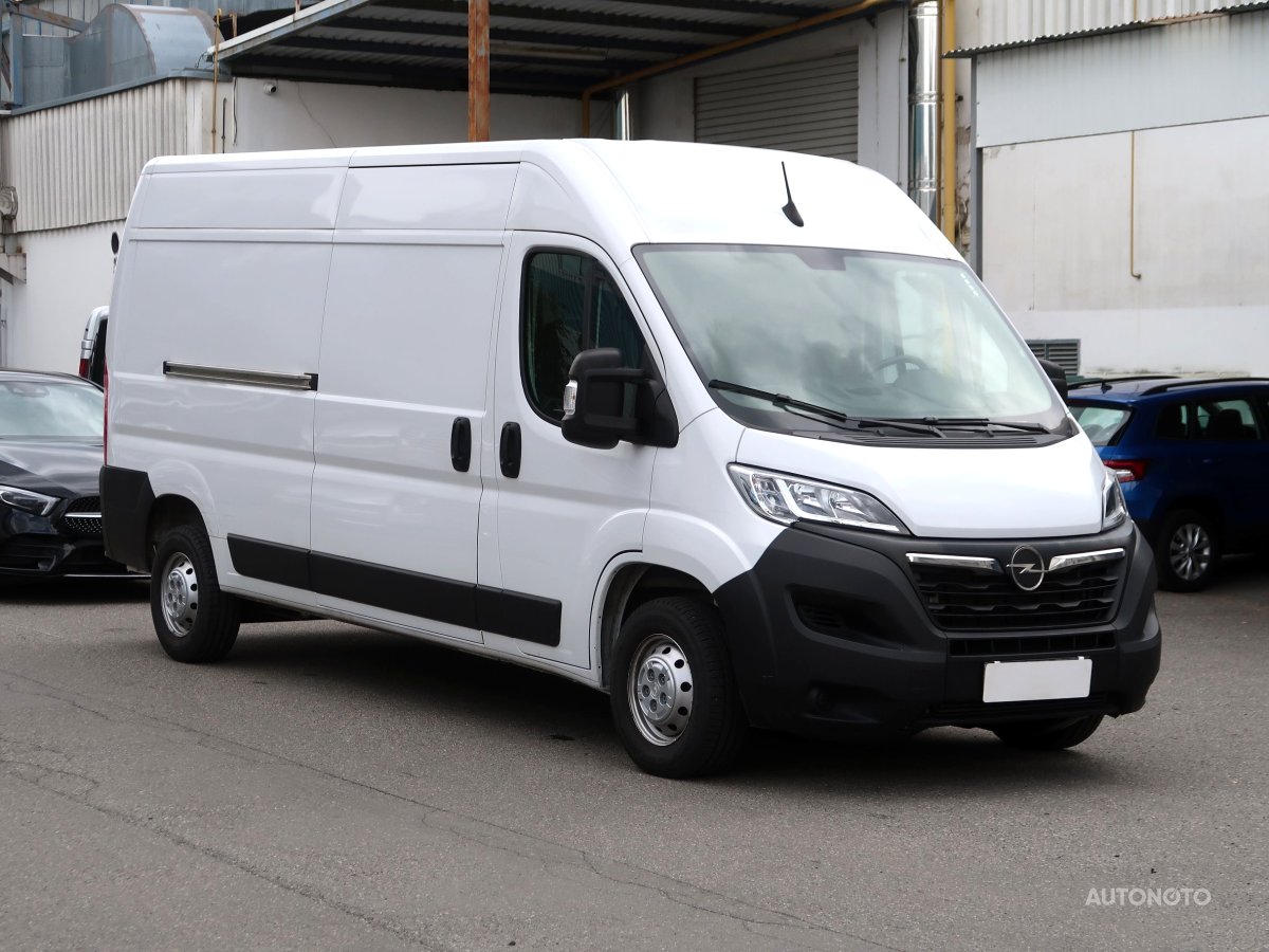 Opel Movano, 2023 - celkový pohled