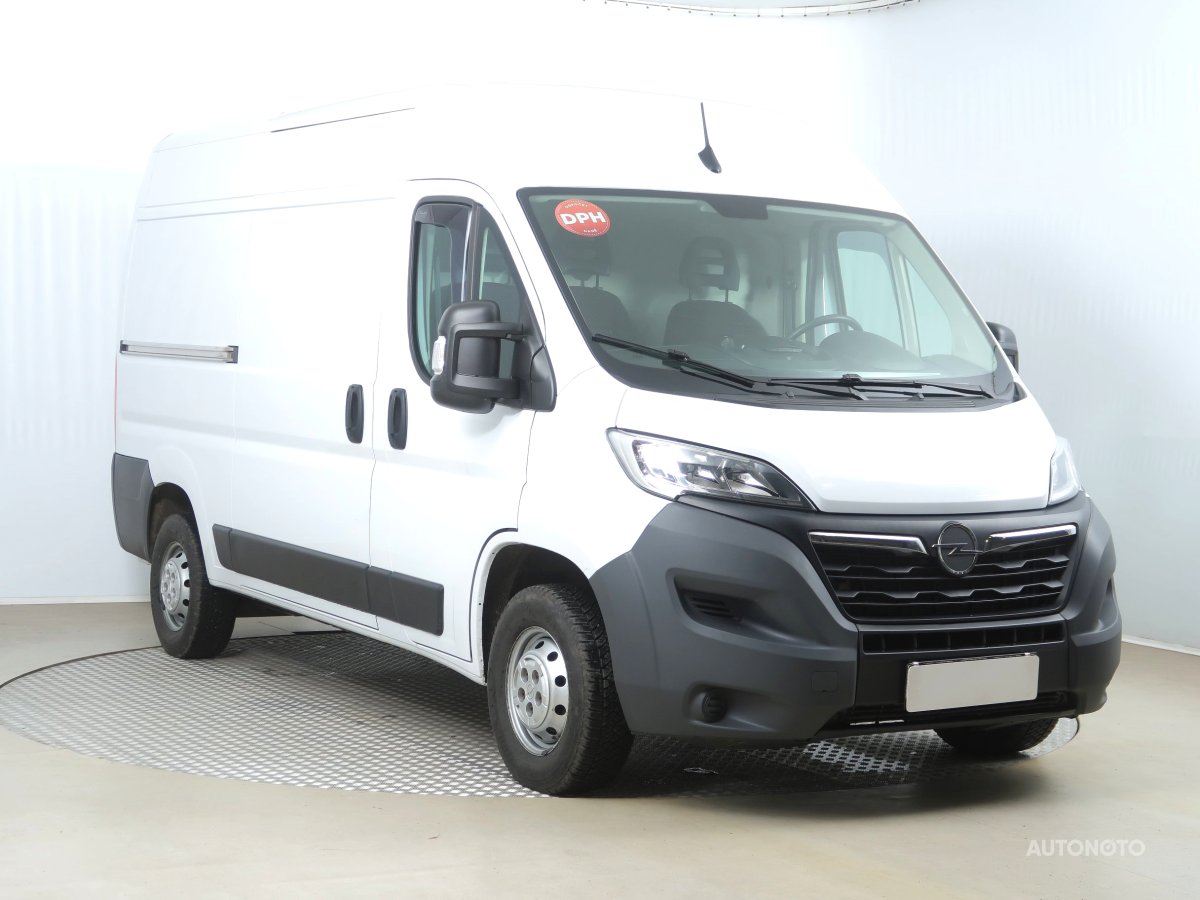 Opel Movano, 2022 - celkový pohled