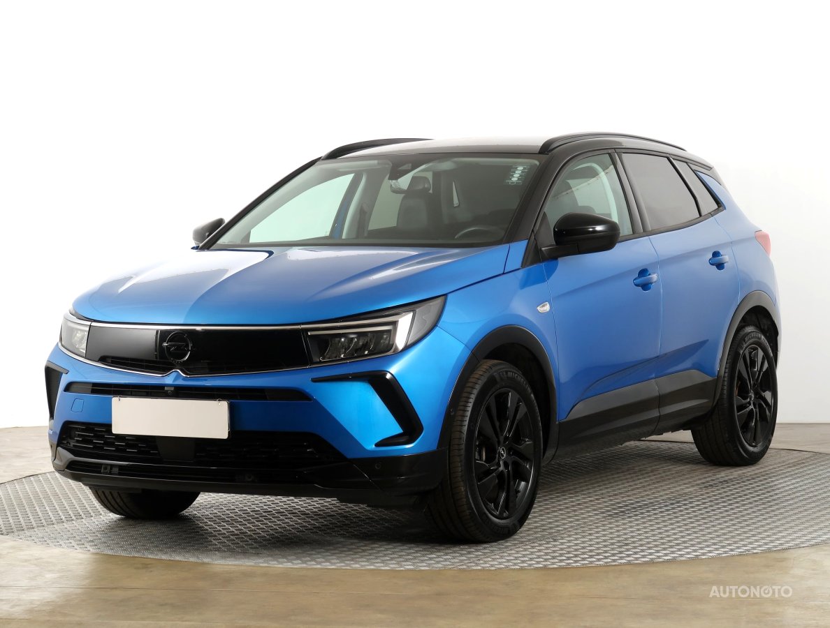 Opel Grandland, 2023 - pohled č. 3