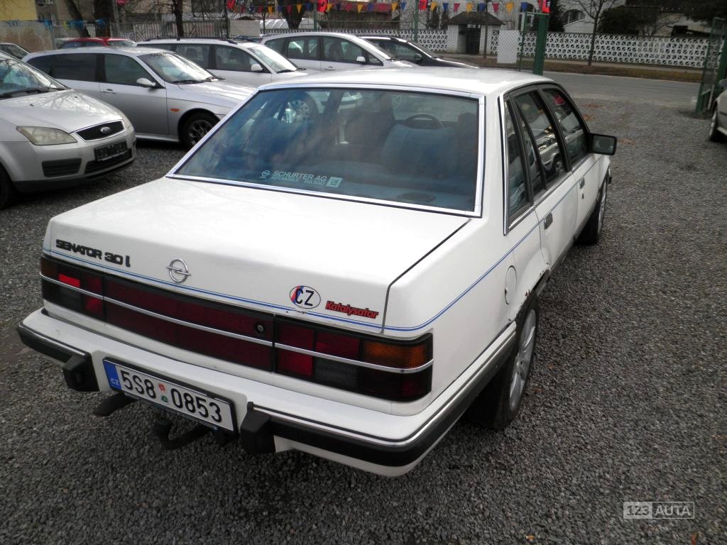 Opel Senator, 1986 - pohled č. 6