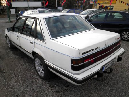 Opel Senator, 1986 - pohled č. 7