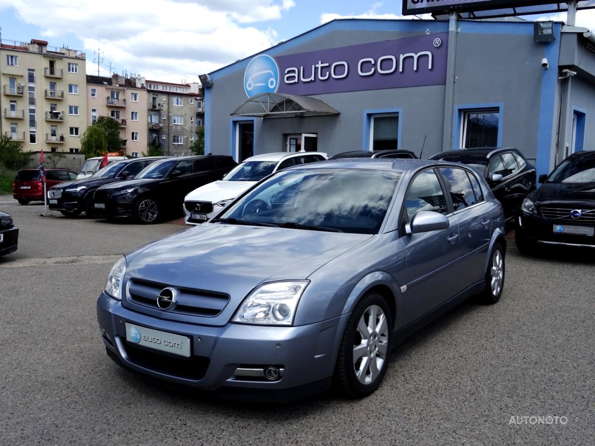 Opel Signum, 2004 - celkový pohled