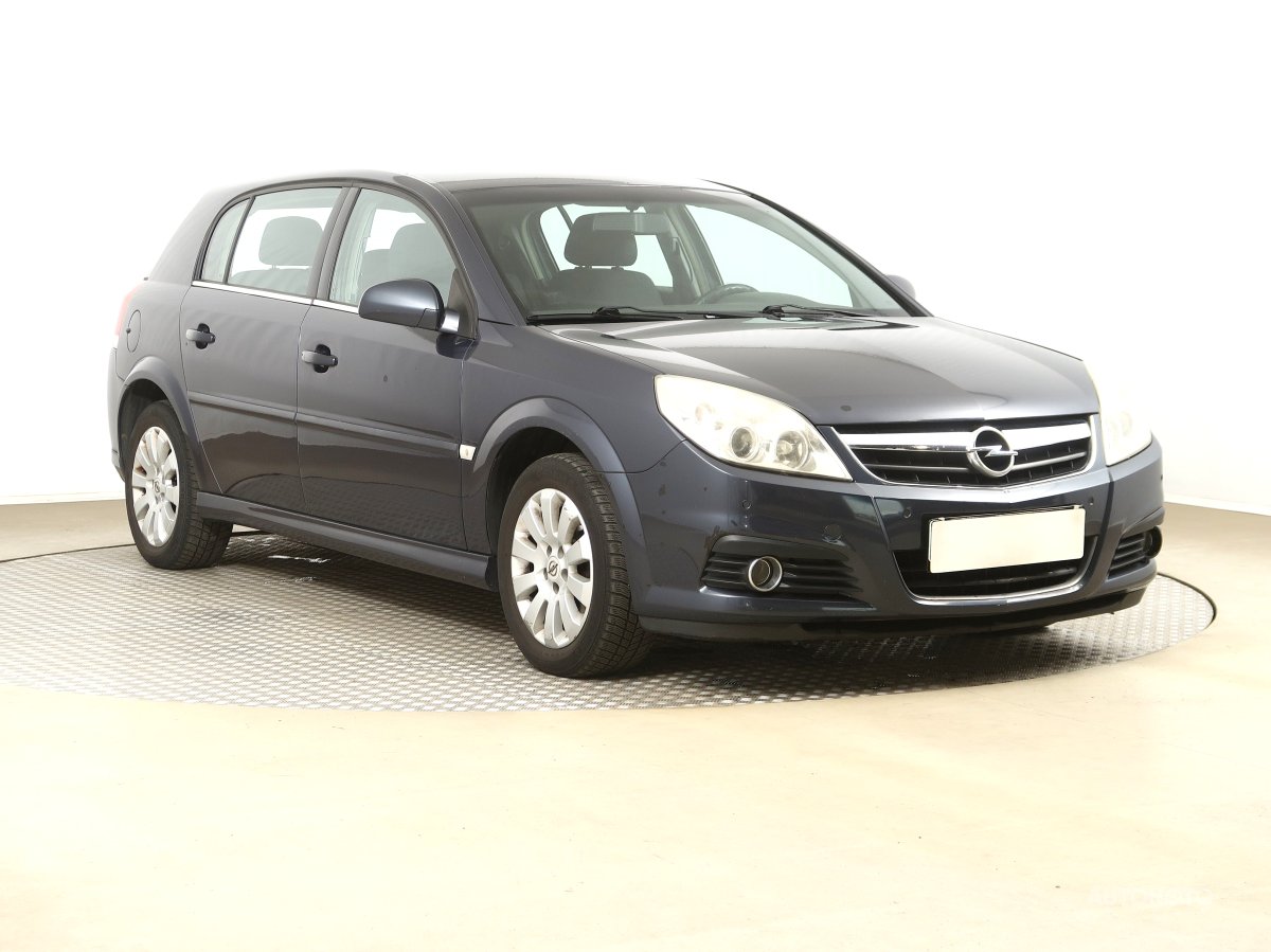 Opel Signum, 2005 - celkový pohled