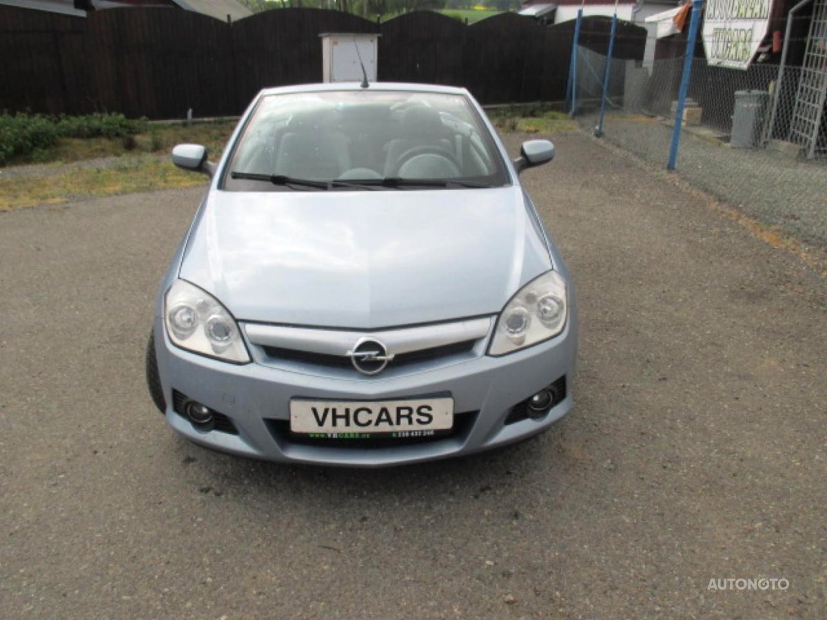 Opel Tigra, 2005 - pohled č. 3