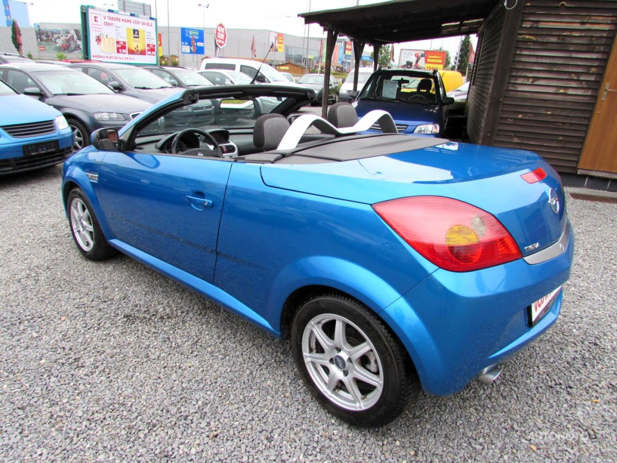 Opel Tigra, 2005 - pohled č. 5