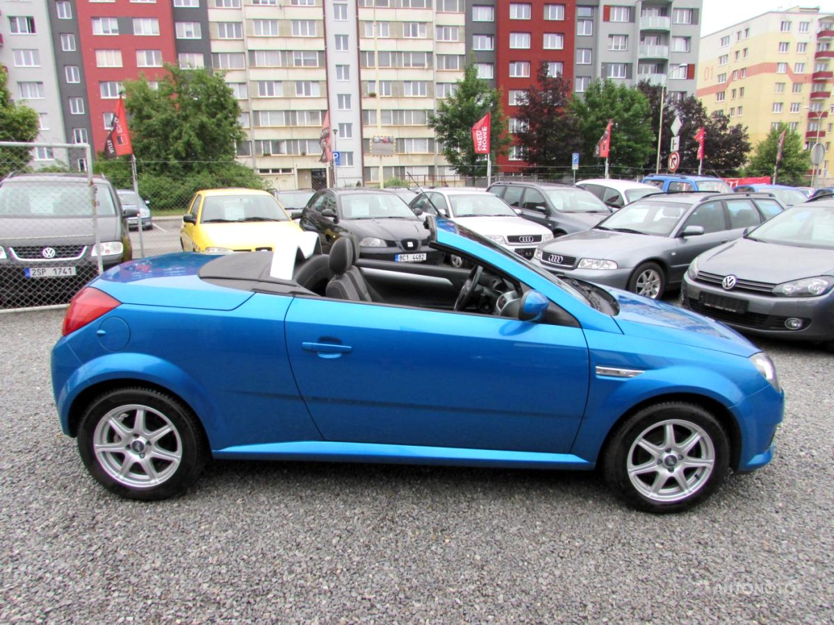 Opel Tigra, 2005 - pohled č. 8