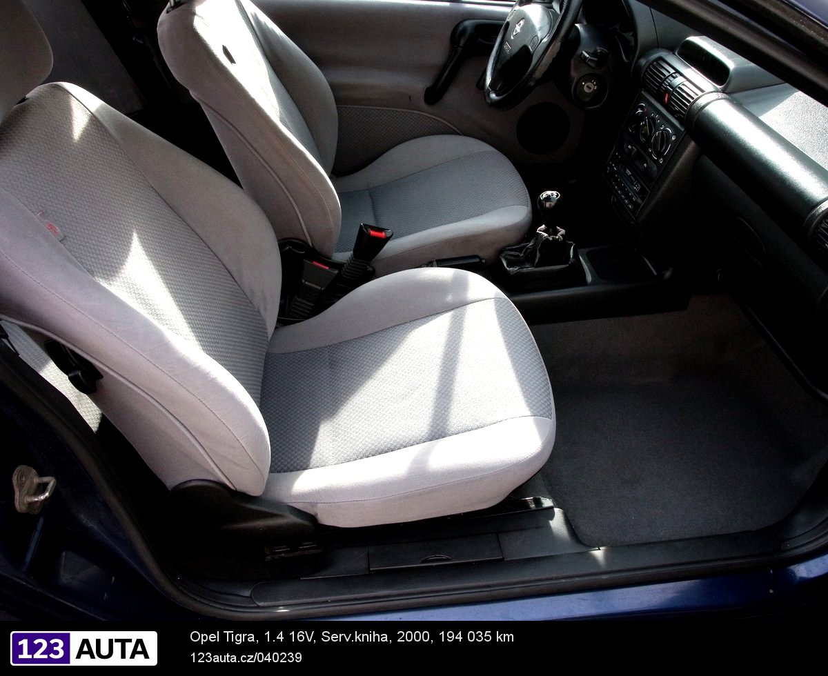 Opel Tigra, 2000 - pohled č. 16