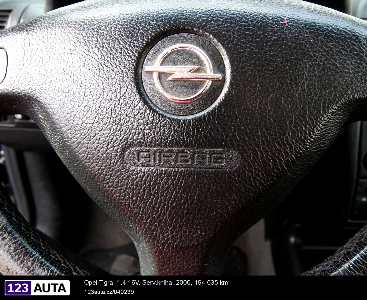 Opel Tigra, 2000 - pohled č. 23