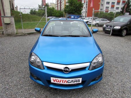 Opel Tigra, 2005 - pohled č. 2