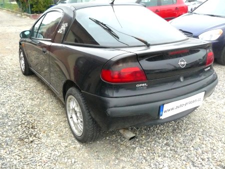 Opel Tigra, 1998 - pohled č. 3