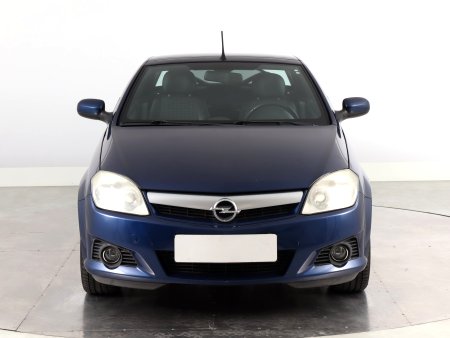 Opel Tigra, 2006 - pohled č. 2