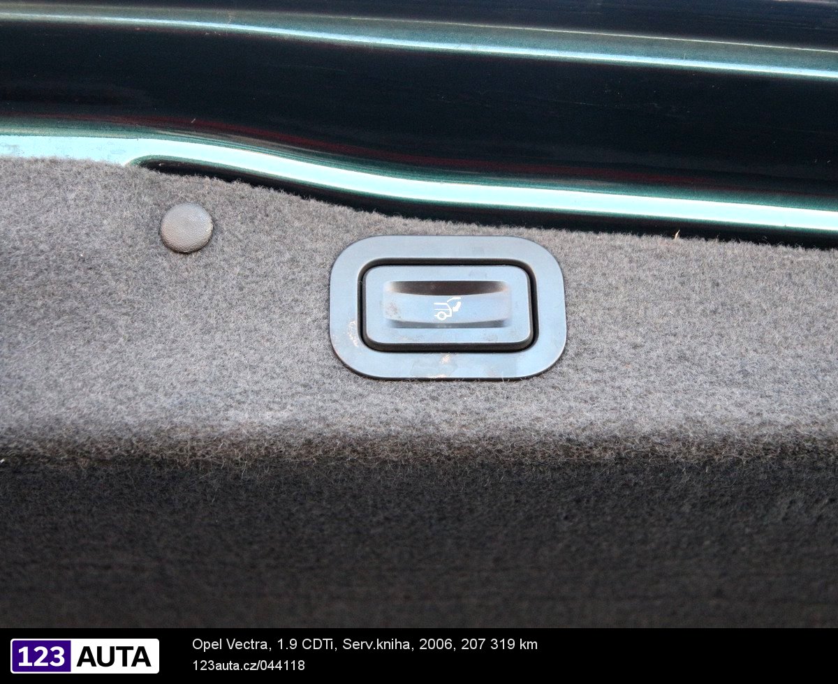 Opel Vectra, 2006 - pohled č. 11