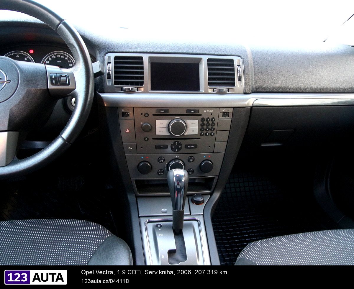 Opel Vectra, 2006 - pohled č. 14
