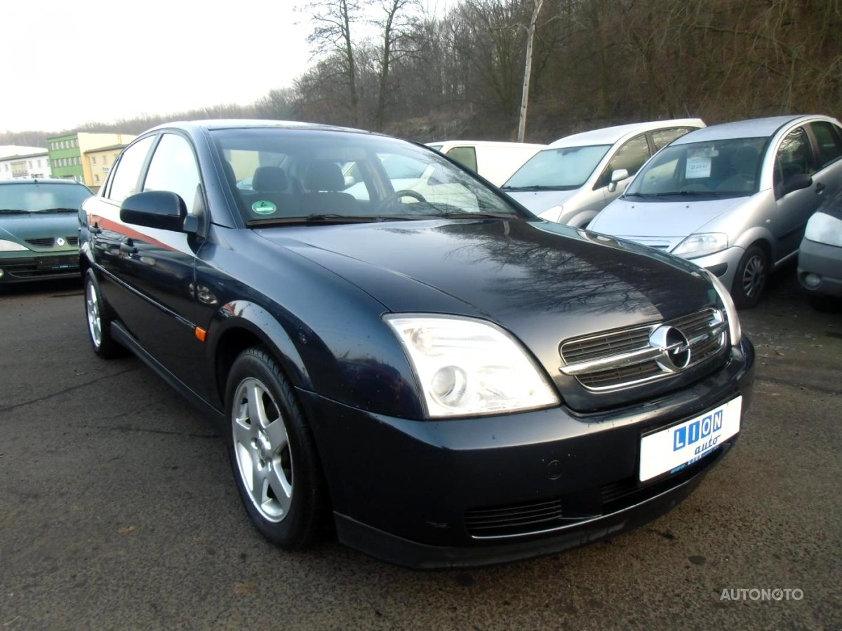 Opel Vectra, 2004 - celkový pohled