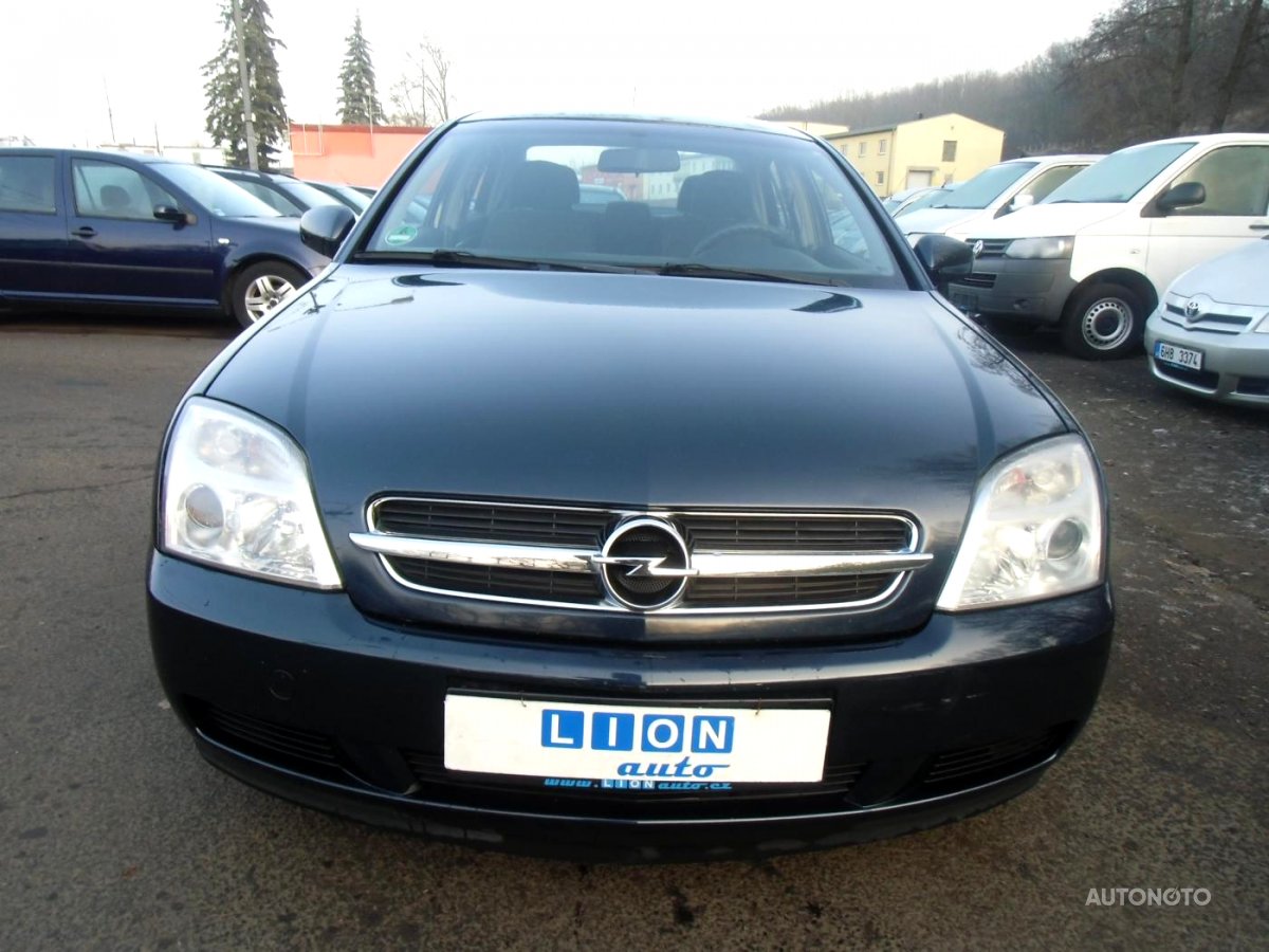Opel Vectra, 2004 - pohled č. 2